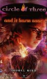 Portada de AND IT HARM NONE (CIRCLE OF THREE)