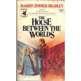 Portada de THE HOUSE BETWEEN THE WORLDS