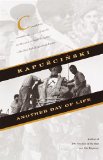 Portada de ANOTHER DAY OF LIFE BY RYSZARD KAPUSCINSKI (2001) PAPERBACK