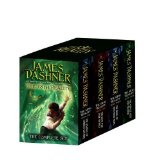 Portada de THE 13TH REALITY BOXED SET: THE JOURNAL OF CURIOUS LETTERS/THE HUNT FOR DARK INFINITY/THE BLADE OF SHATTERED HOPE/THE VOID OF MIST AND THUNDER BY DASHNER, JAMES (2013) PAPERBACK