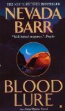 Portada de BLOOD LURE (ANNA PIGEON) BY BARR, NEVADA (2002) MASS MARKET PAPERBACK